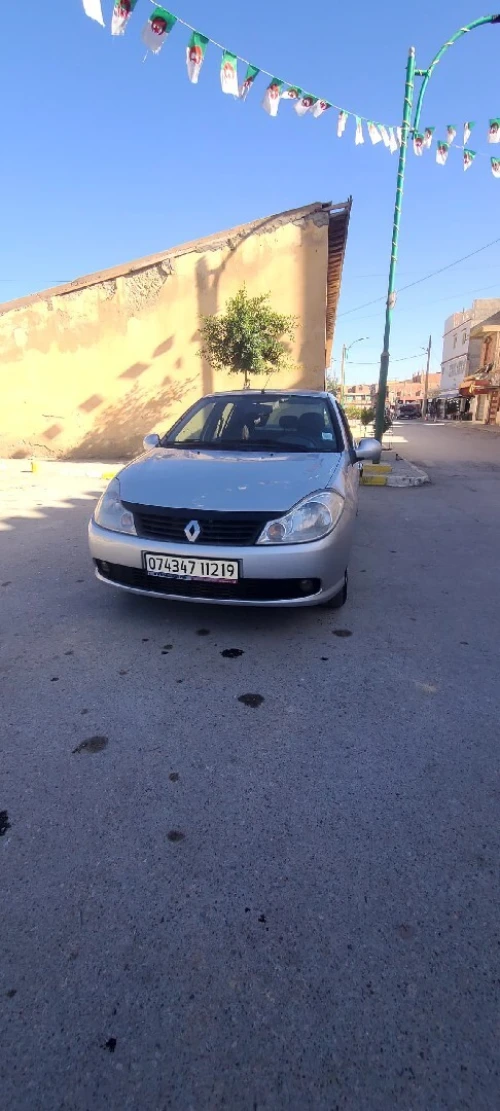 Renault Symbol 2012 Collection