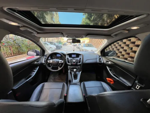 Ford Focus 5 portes 2013 Titanium