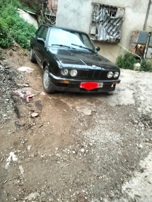 BMW Série 3 1985 E 30