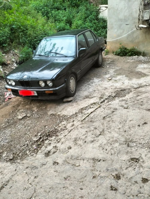 BMW Série 3 1985 E 30