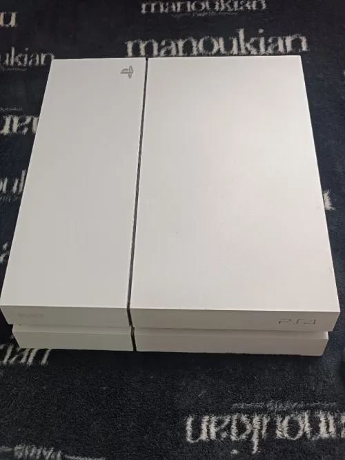 2 ps4 1 normal 1slim