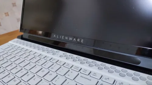 Dell Alienware Area-51m R2 (U3E1)