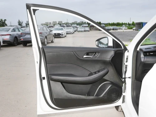 ROEWE I 5 2026 top version
