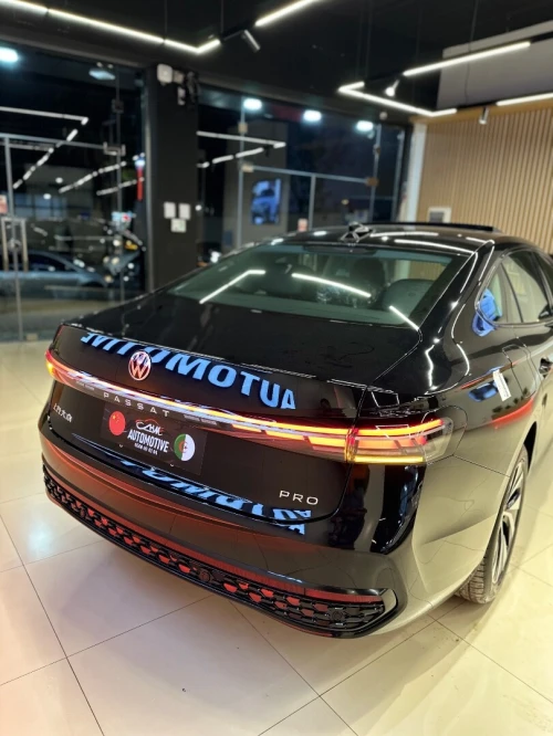 Volkswagen Passat 2025 Pro