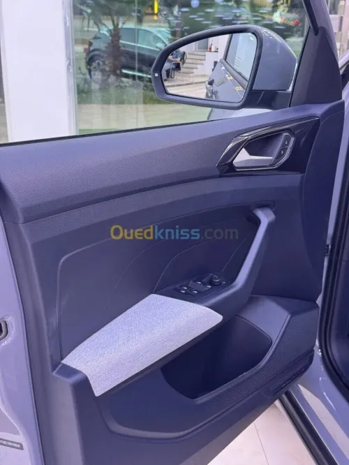 Volkswagen Tharu  2026 basic
