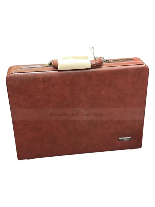 Valise deplomatique حقيبة دبلوماسية