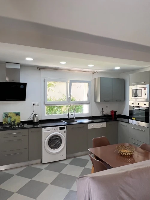 Location vacances Appartement Niveau de villa F2 Alger Dely brahim