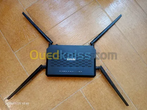 Modem Routeur 4 Antennes Sans Fil N300 ADSL2 + MODEM Router 