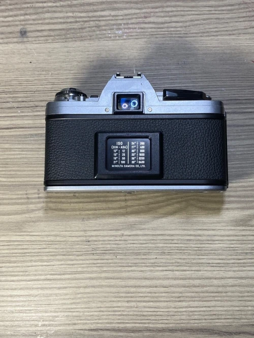 Appareil photo argentique Minolta X-300 vintage + objectif  + filtre