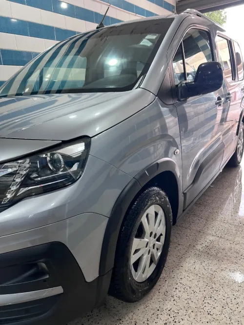 Peugeot ريفتر 2021 