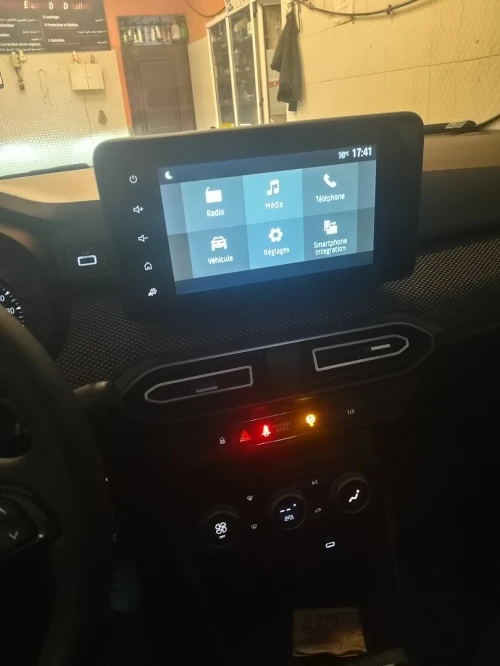 Dacia Logan 2025 Extrême