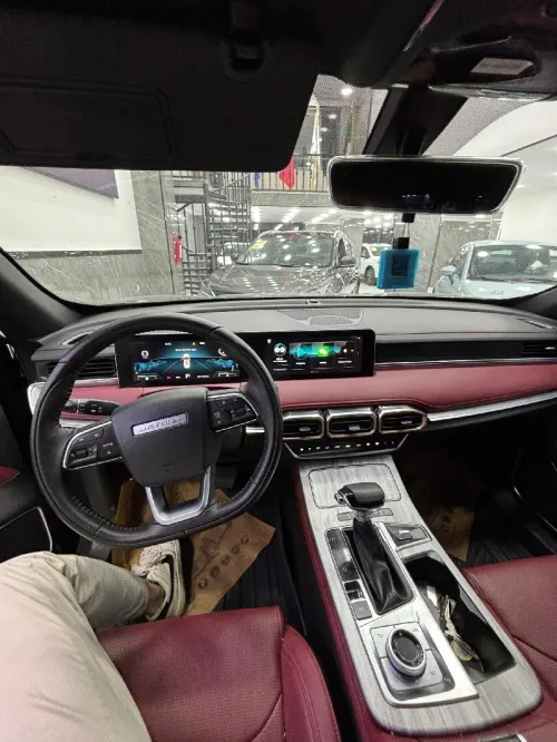 Jetour  X70 PLUS 2025 Luxury Edition 7 places 