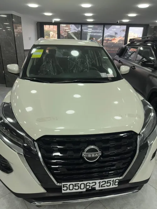 Nissan KICKS 2025 