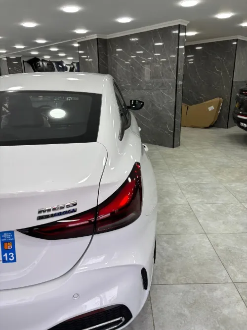 MG MG5 2025 
