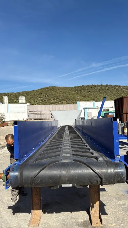 Convoyeur à bande industrielle