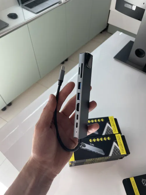 Hub USB-C 8 en 1