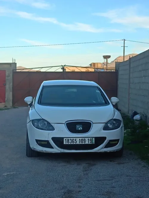 Leon Leon 2009 Leon