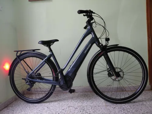 Velo électrique specialized turbo como 5.0 grand taille chargeur d'origine