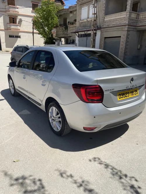 Renault Symbol 2018 MILADI (Extrême)