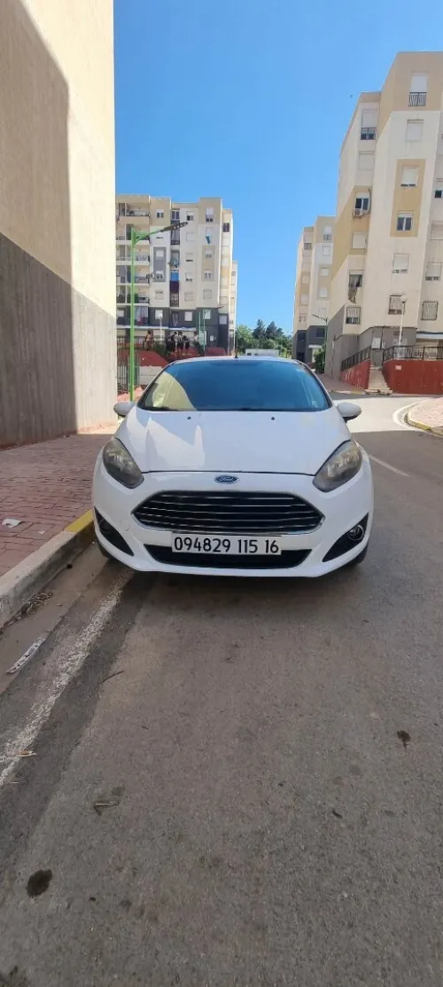 Ford Fiesta 2015 Trend Look
