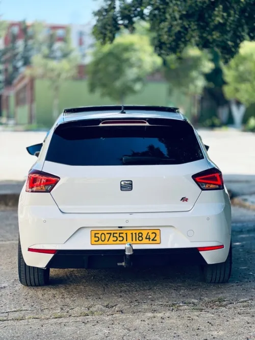 Seat Ibiza 2018 HIGH