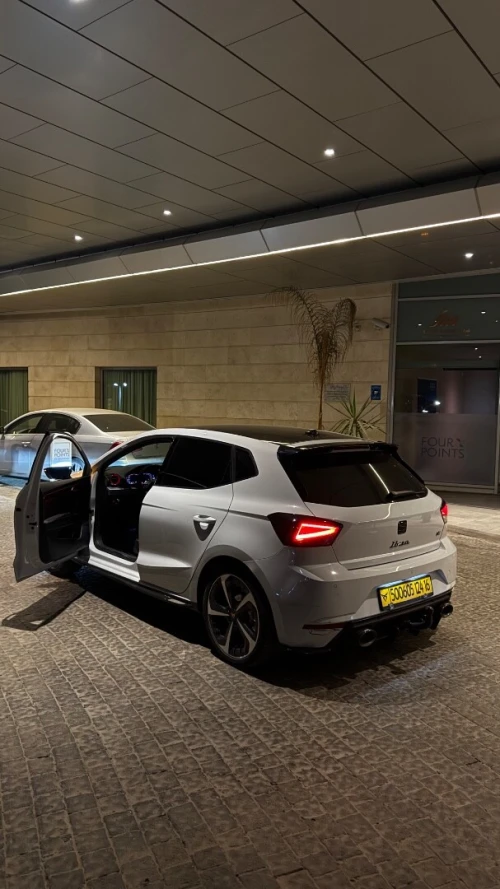 Seat ibiza 2024 fr+