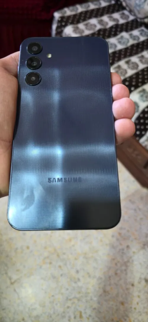 Samsung A 25