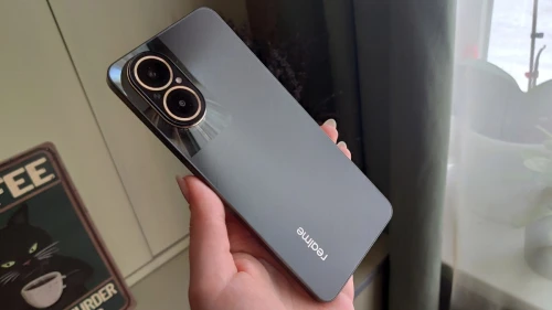 Realme Realme c67