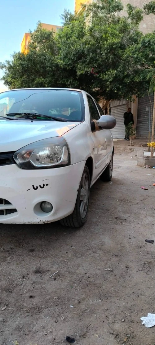 Clio Compus 2014 10 "