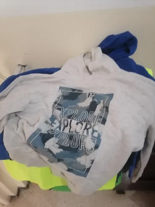 vetements divers 