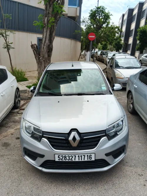 Renault Symbol 2017 Collection