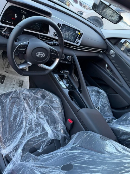 Hyundai Elantra 2025 Elantra full option