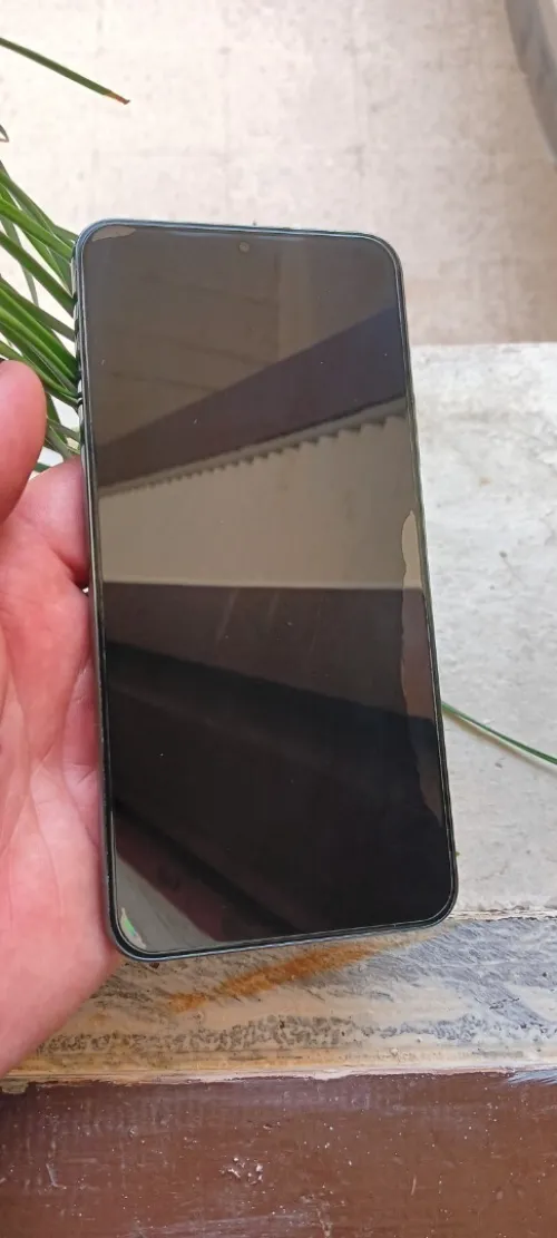 Samsung SM-S9060