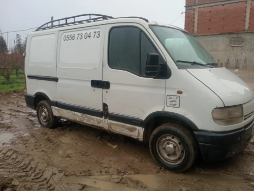 Renault Master kanich 1999 فيه متور افيكو 2.5سمبل