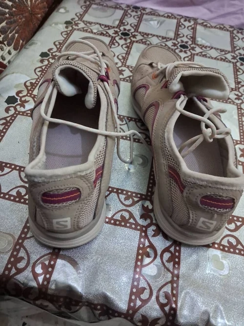 À vendre Basket confortable et tendance