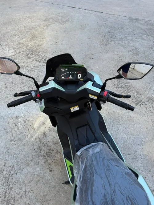 Vms VMAX + 200 2026
