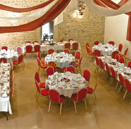 fabrication et distribution de mobilieR