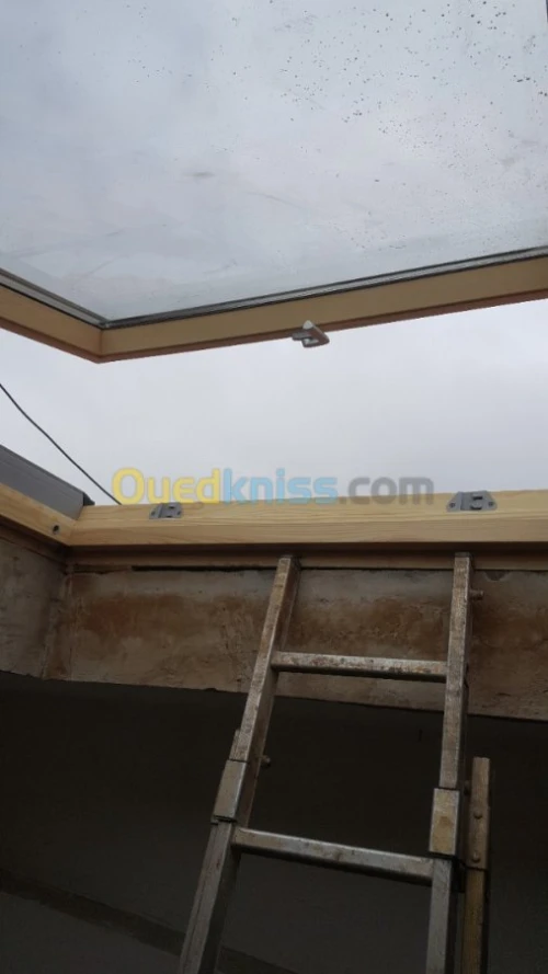 FENETRES DE TOIT DE MARQUE VELUX