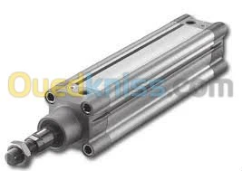 -Maintenancier en PNEUMATIQUE/Tourneur