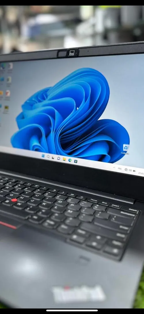 Pc portable Lenovo thinkpad i5 6eme generation 8Gb 256Gb ssd jdid