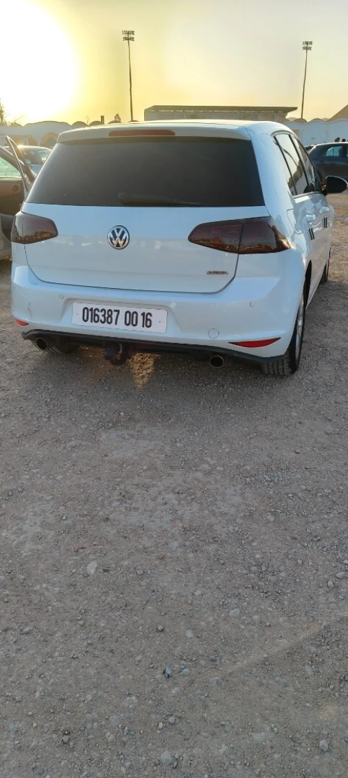 Volkswagen Golf 7 2014 Trendline +