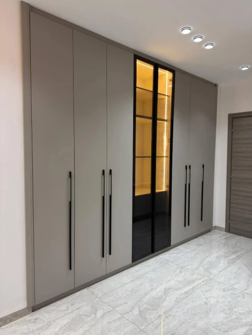 Dressing armoire sur mesure coulissant خزانات ملابس عصرية