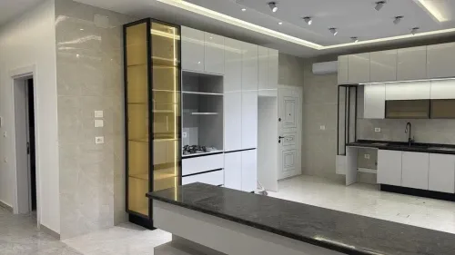 Cuisine Équipée High Gloss MDF Modèle 2025