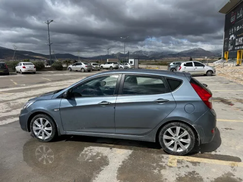 Hyundai Accent RB  5 portes 2018 