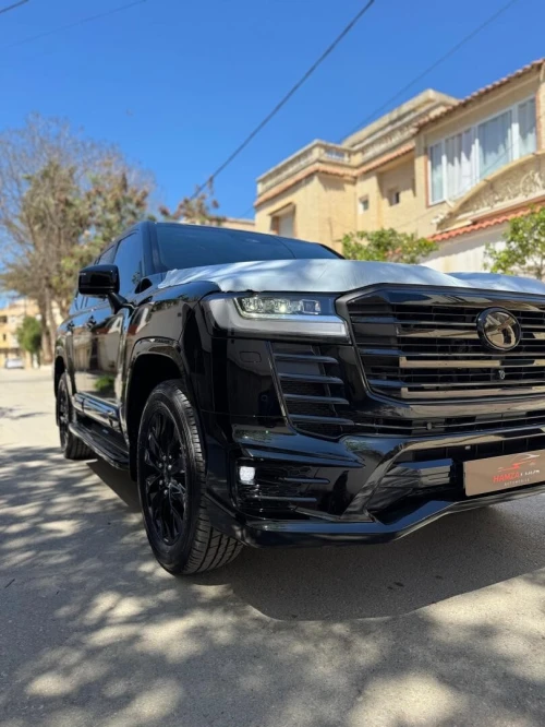 Toyota Land Cruiser  2026 VxR