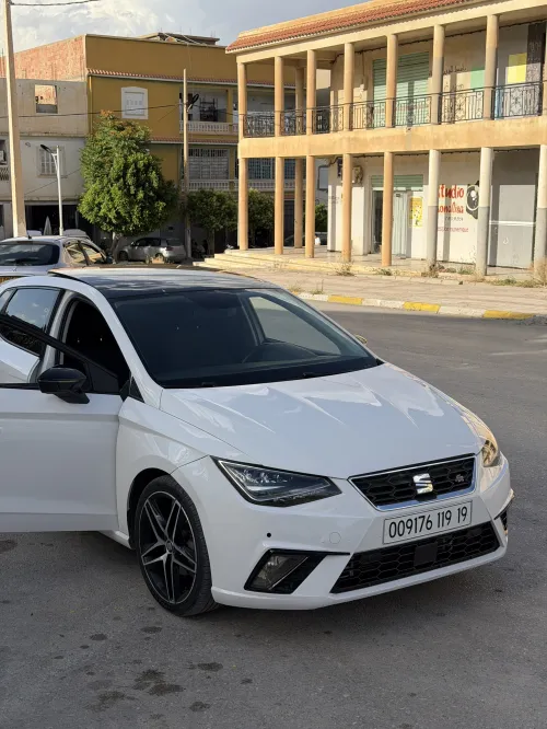 Seat Ibiza 2019 Fully +Toit ouvrant