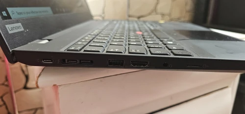 LENOVO THINKPAD P15s Gen 2
