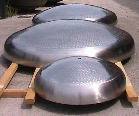 FABRICATION-FOND BOMBÉS-INOX-GALVANISÉ