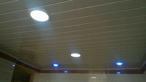 MONTAGE PVC 