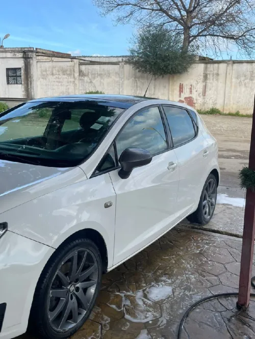 Seat Ibiza 2014 Reference +